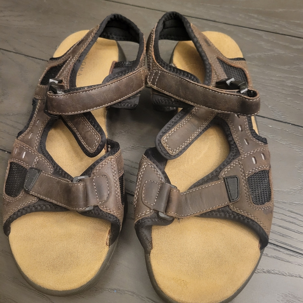 Sonoma mens sandals brown size 12